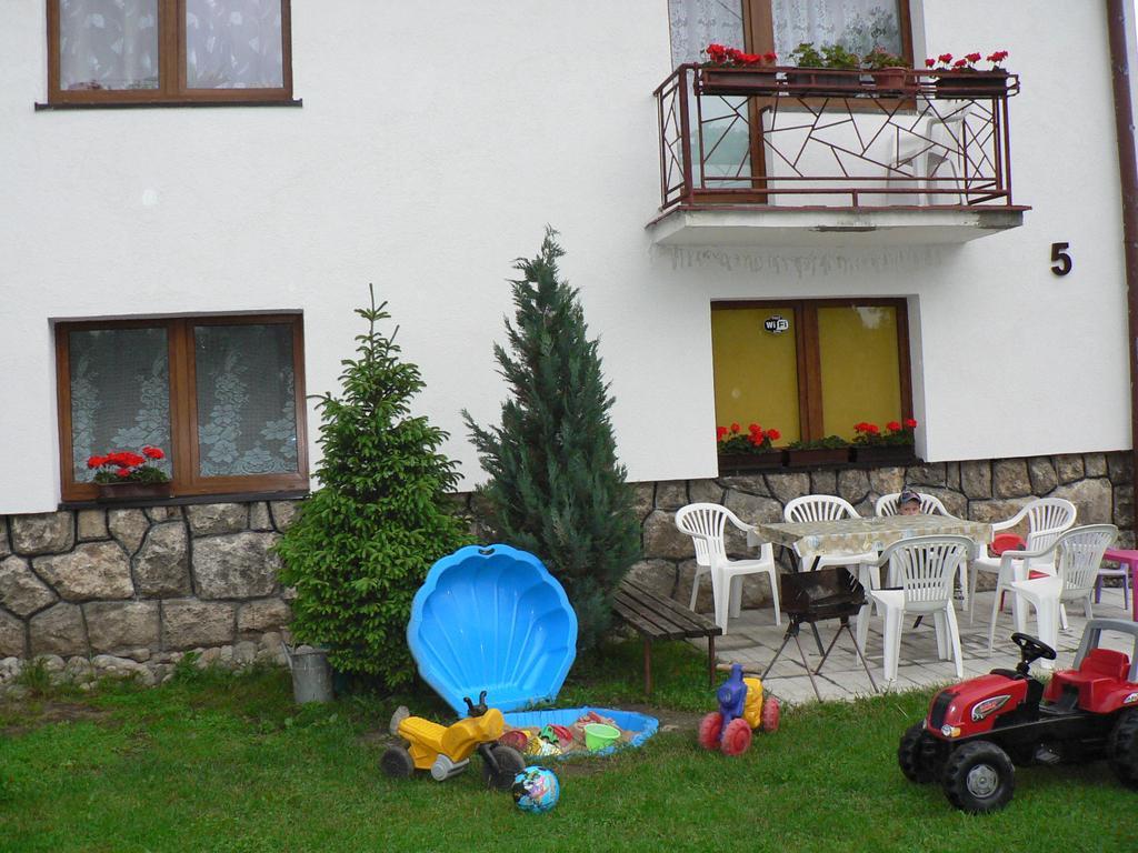 Apartman Bešeňová Eksteriør billede