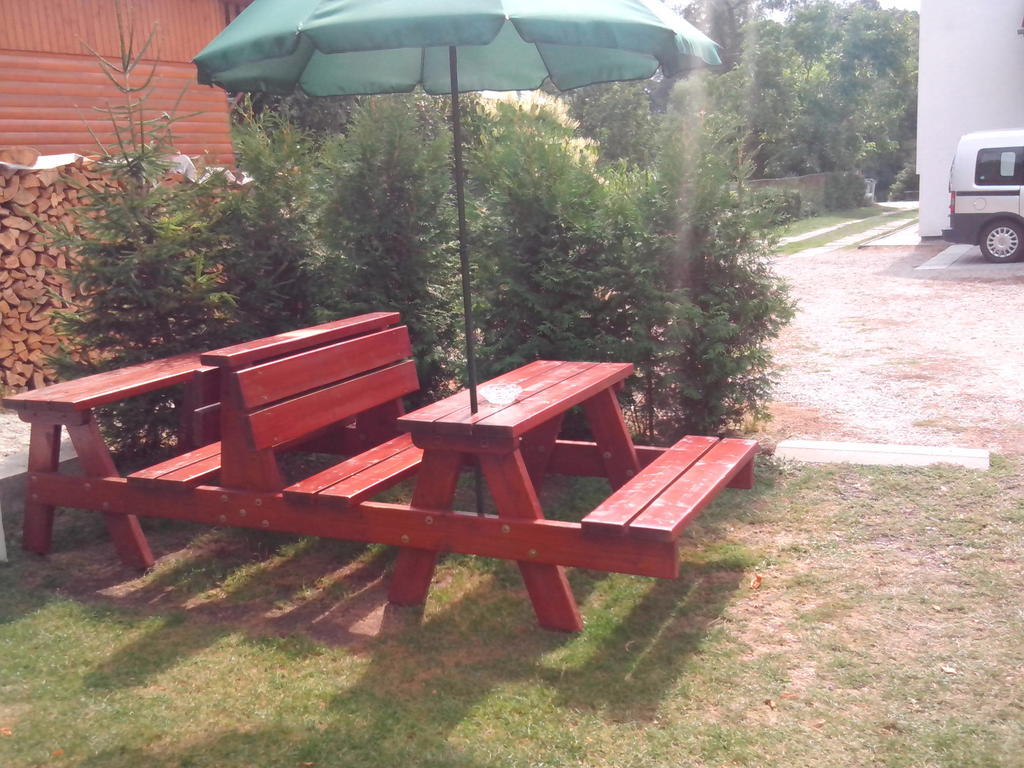 Apartman Bešeňová Eksteriør billede